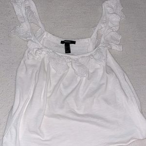 Adorable white top for summer!